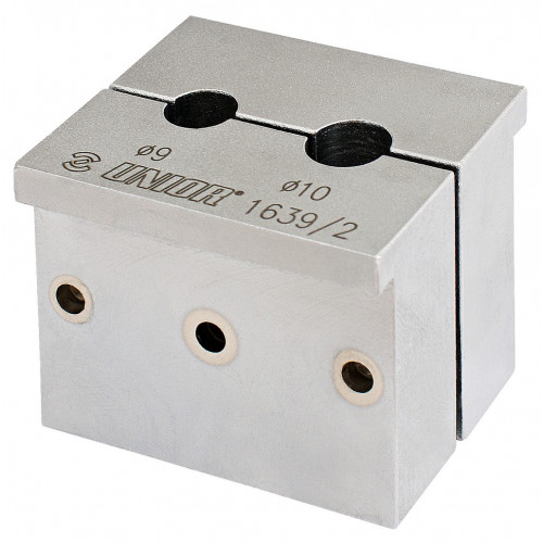 Prípravok do zveráku na upevnenie osky